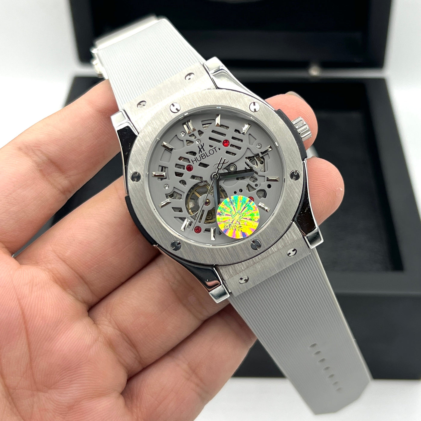 HUB MASTER PLUS PREMIUM AUTOMATIC WATCH WITH BOX