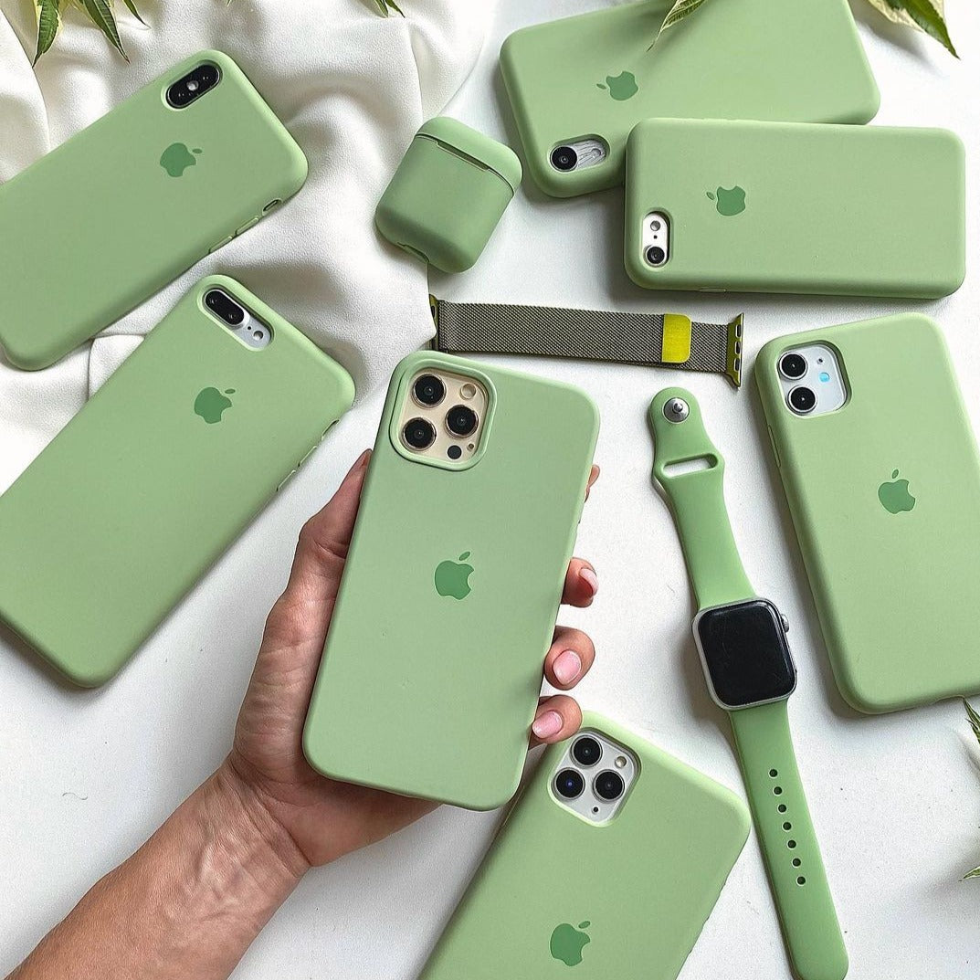 iPhone Silicone Case (Pistachio Green)