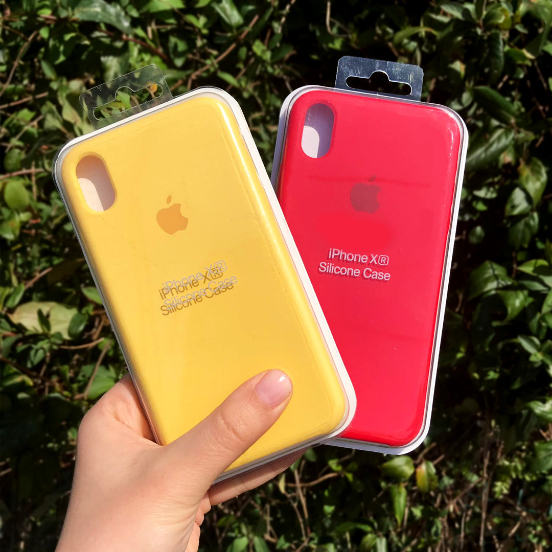 iPhone Silicone Case (Yellow)