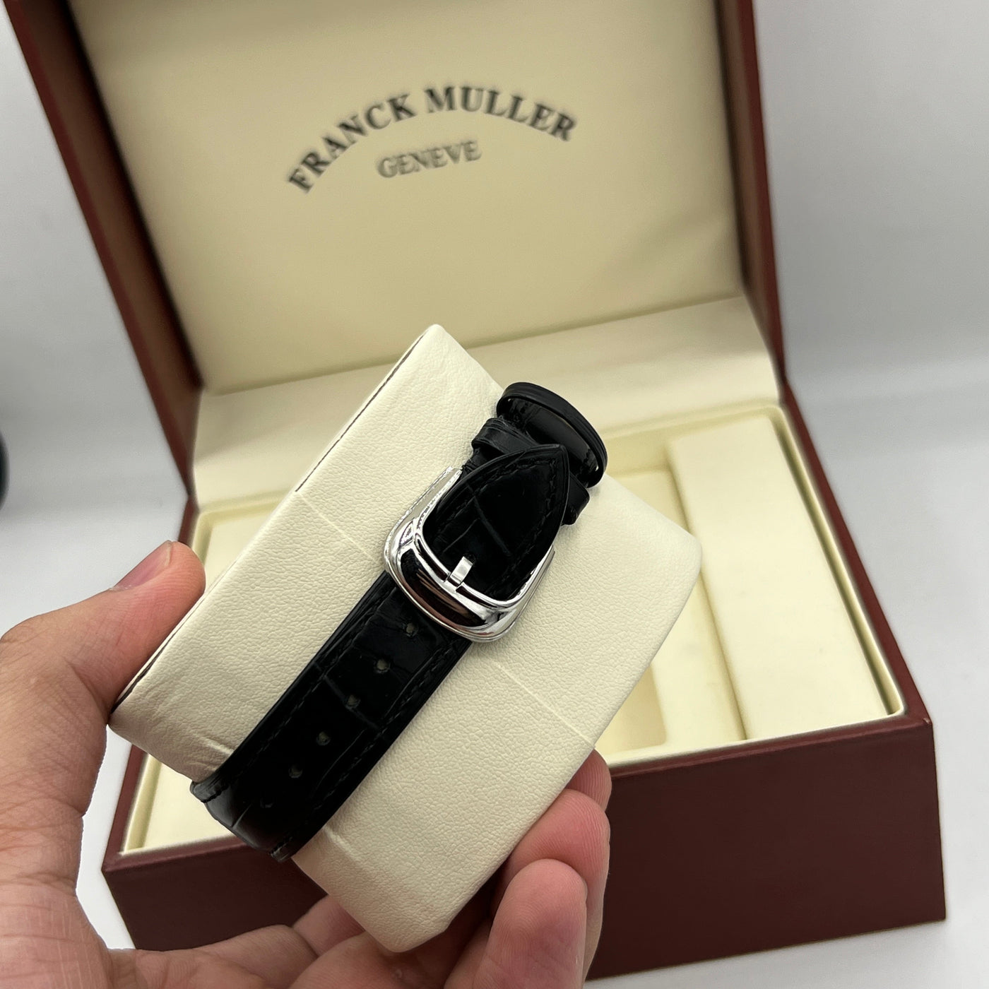 FM MASTER PLUS WATCH WITH BOX