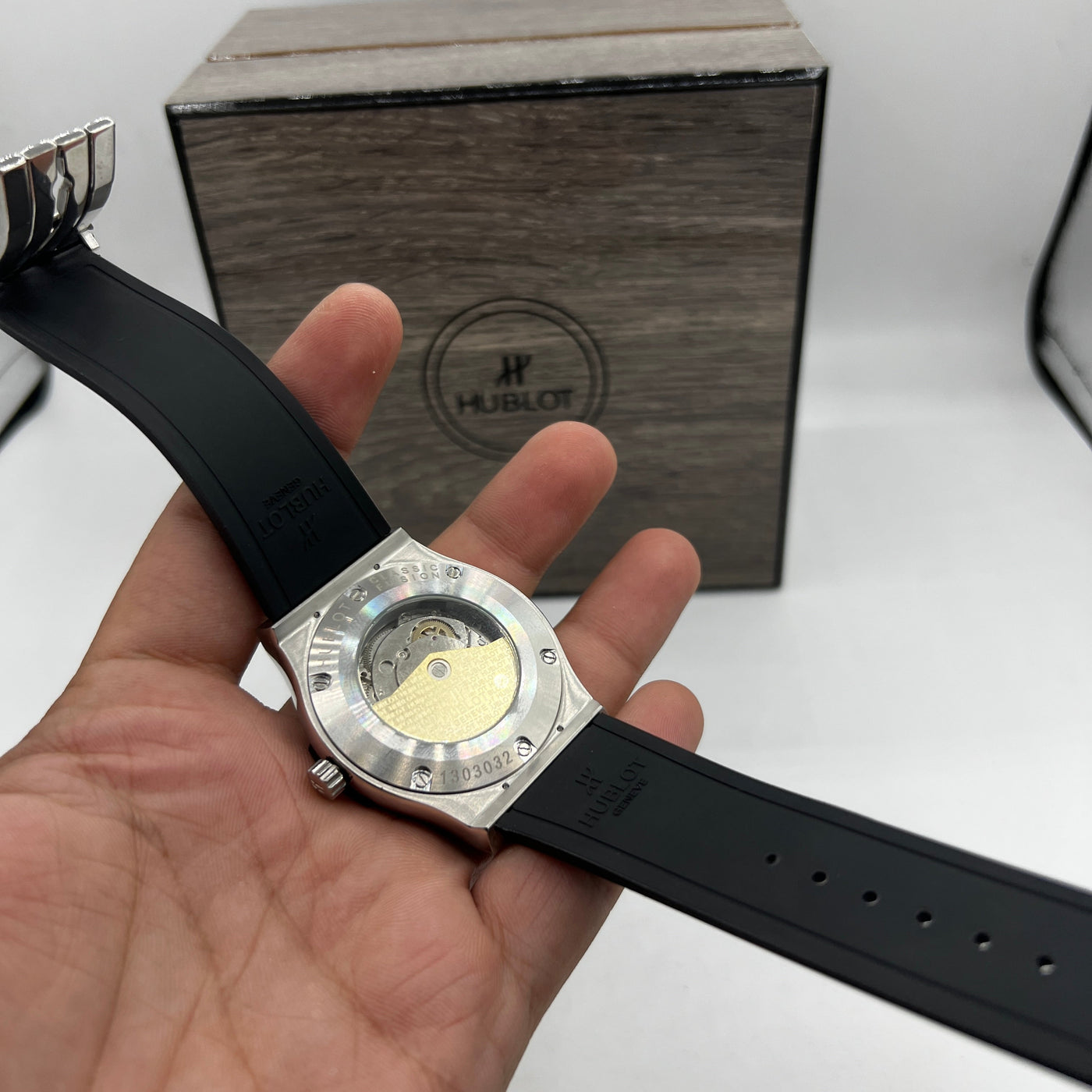 HUB MASTER PLUS WATCH