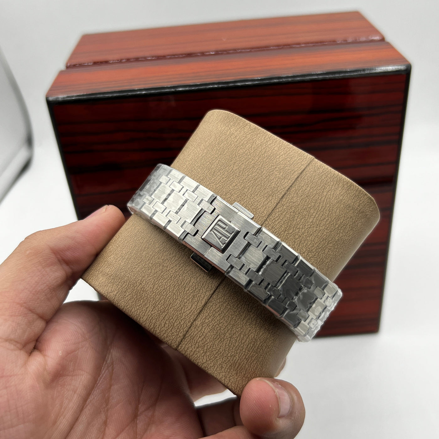 AP MASTER PLUS WATCH AUTOMATIC