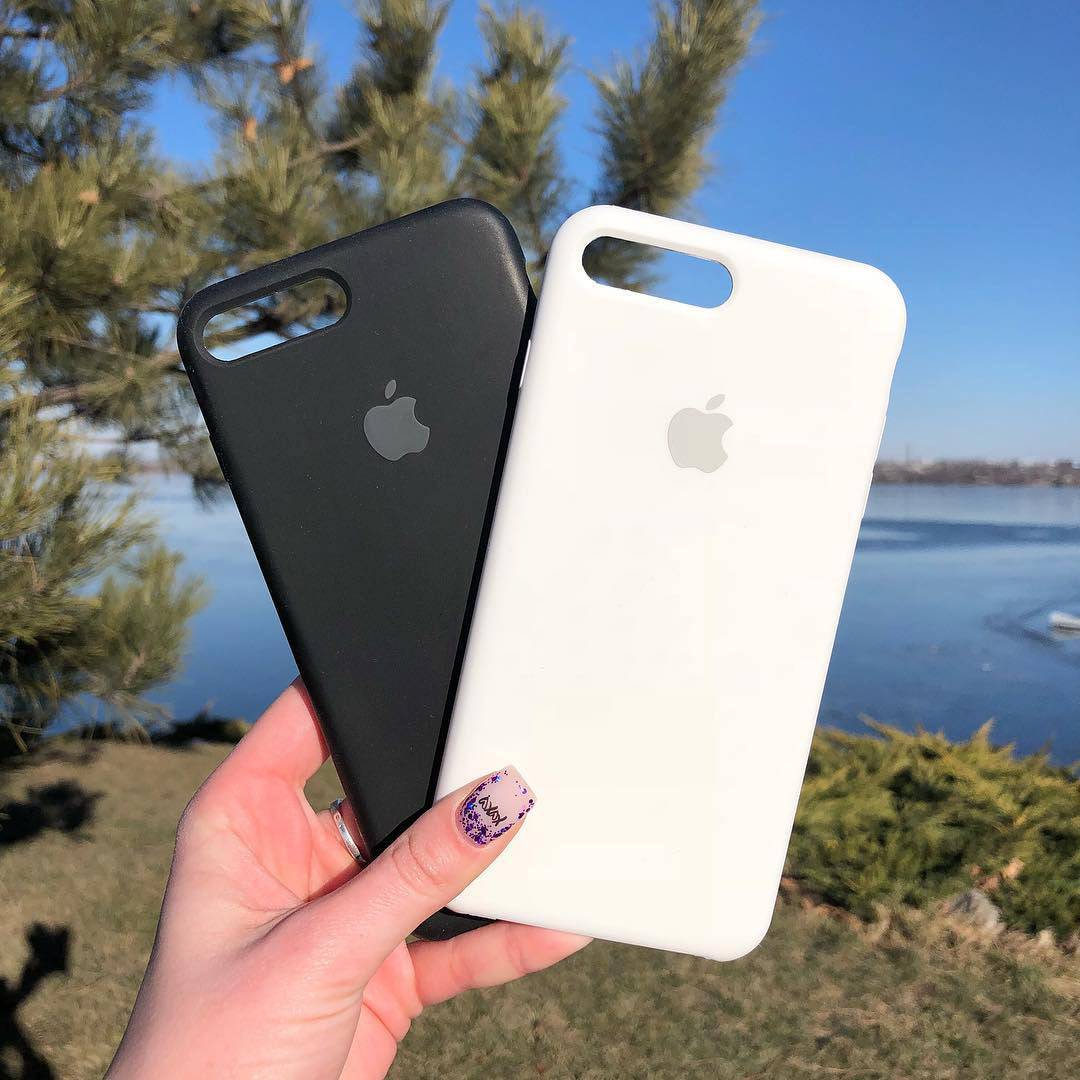 iPhone Silicone Case (Black)