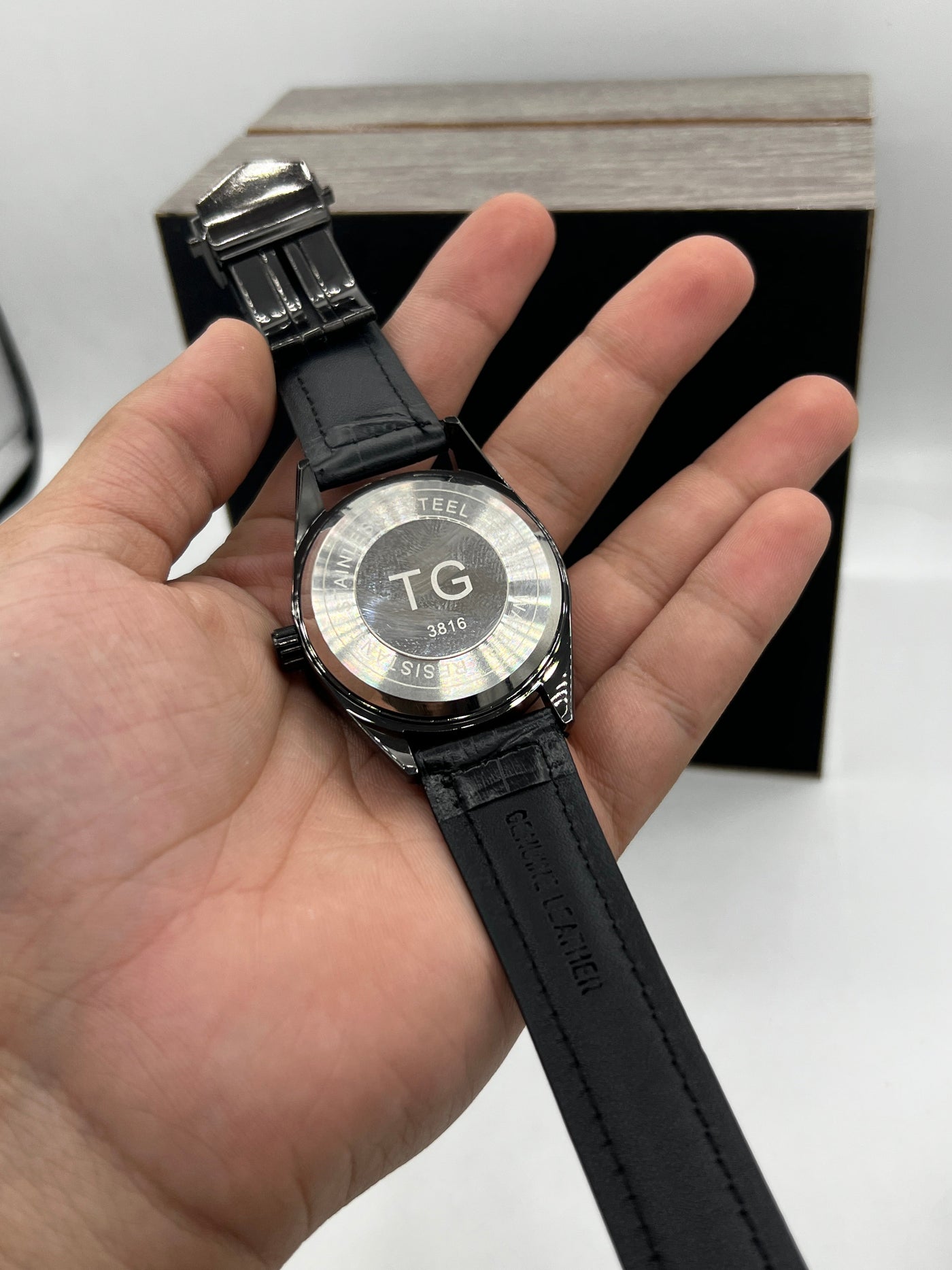 RXW WATCH  QUARTZ