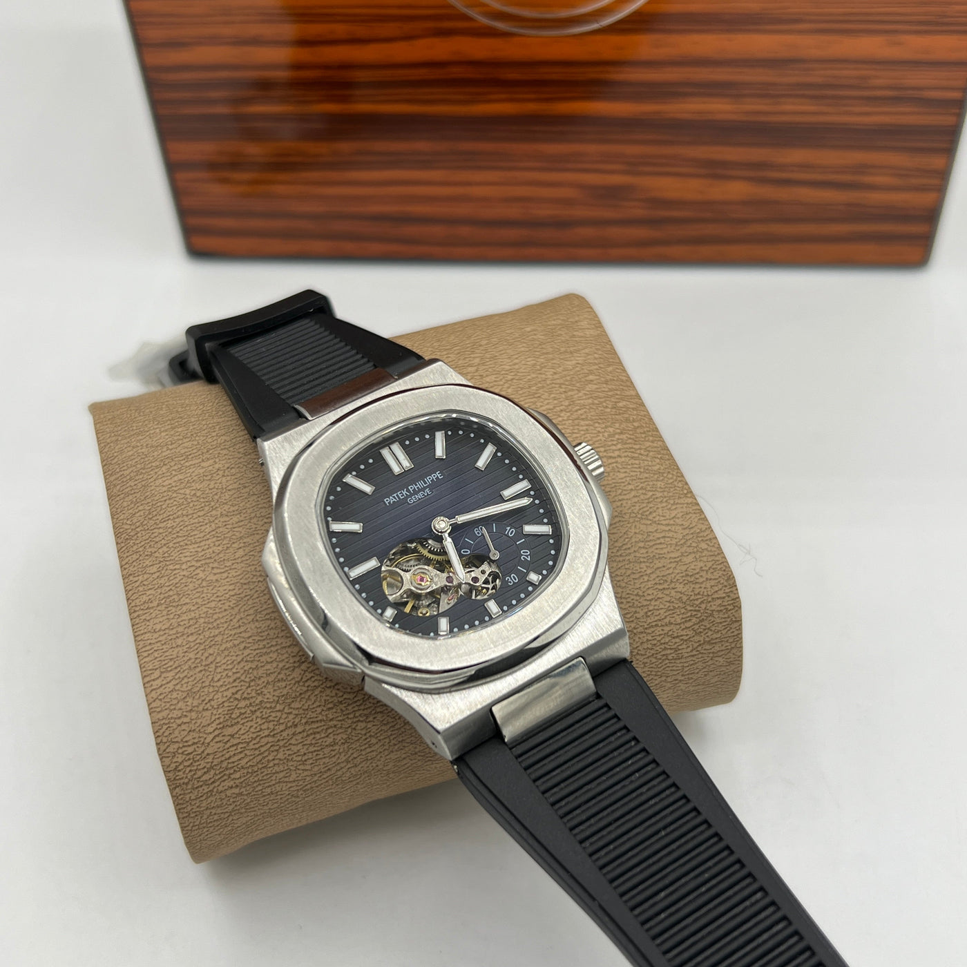 PP MASTER PLUS WATCH WITH BOX