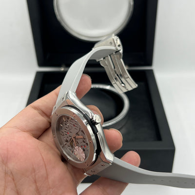 HUB MASTER PLUS PREMIUM AUTOMATIC WATCH WITH BOX