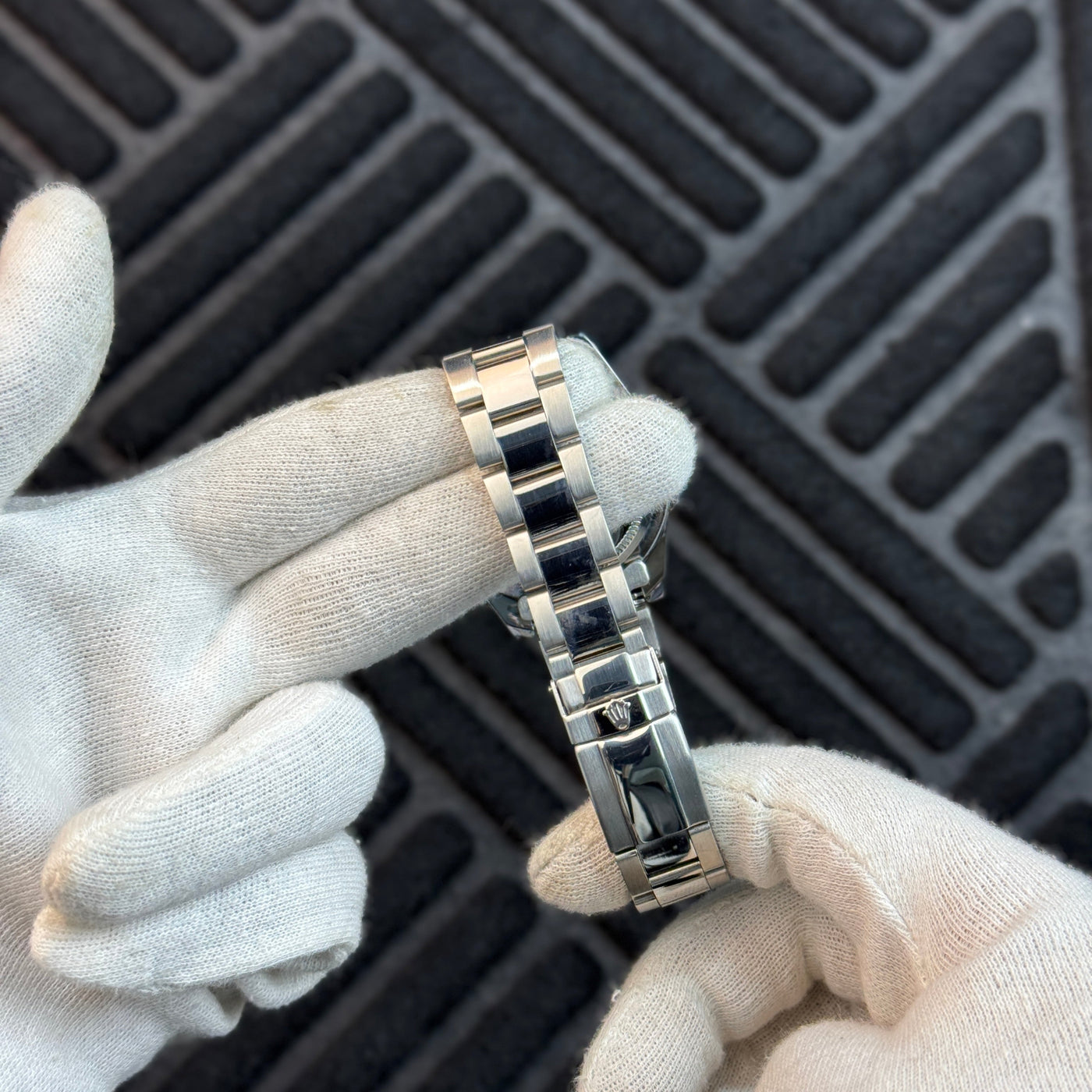 Rolex Submariner Date Silver & Gray