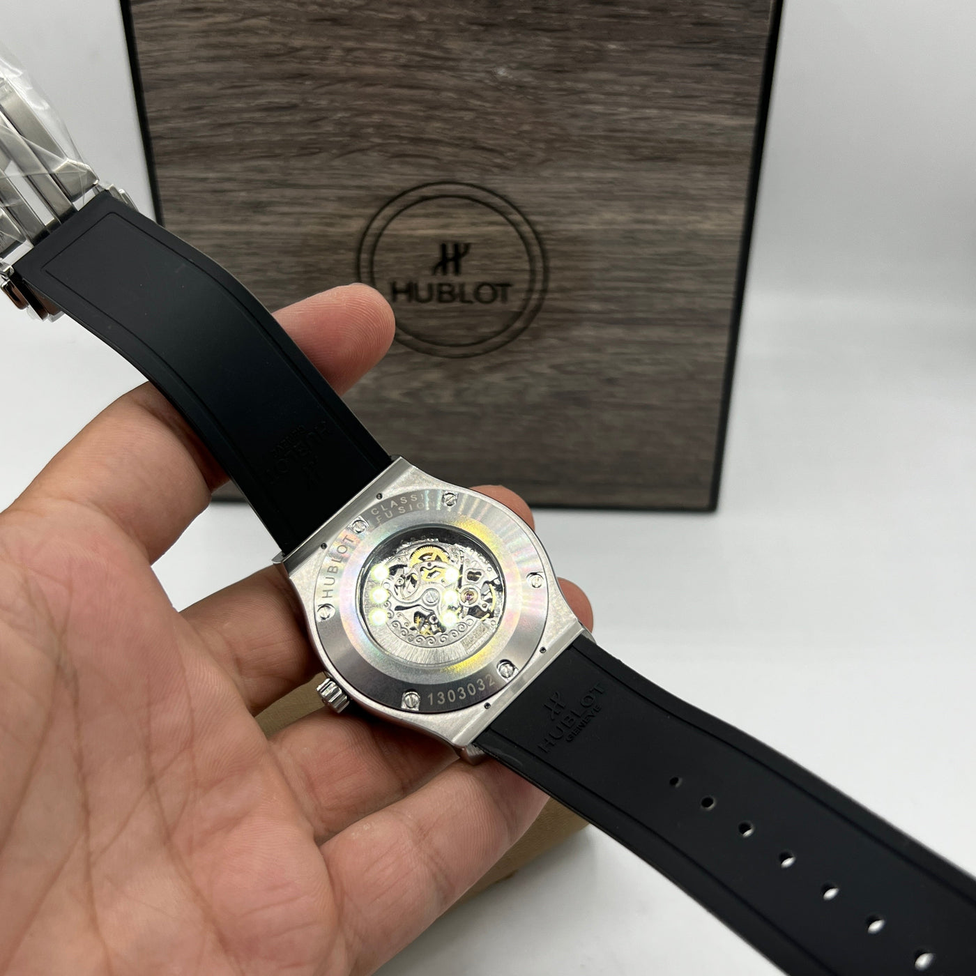 HUB MASTER PLUS WATCH