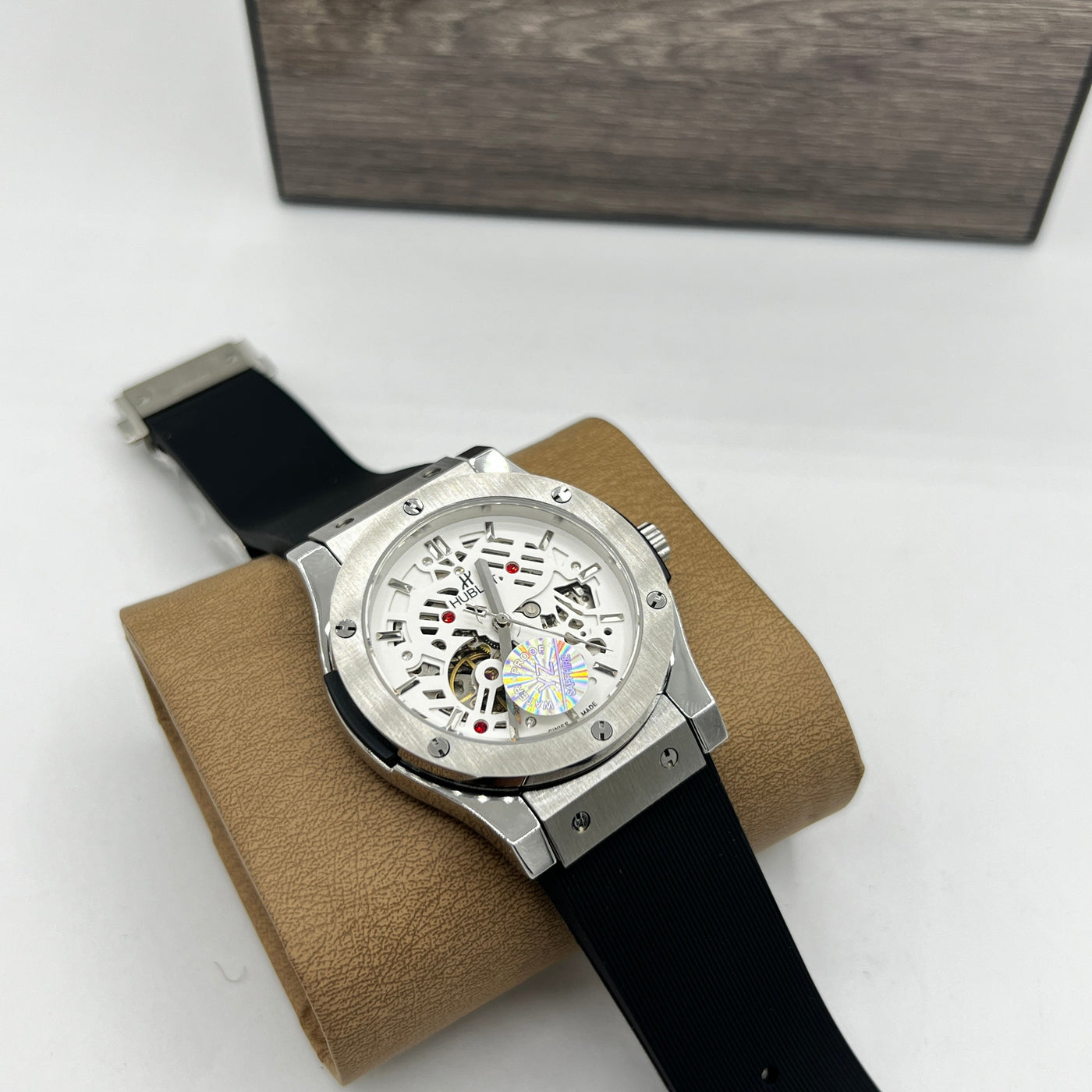 HUB MASTER PLUS WATCH