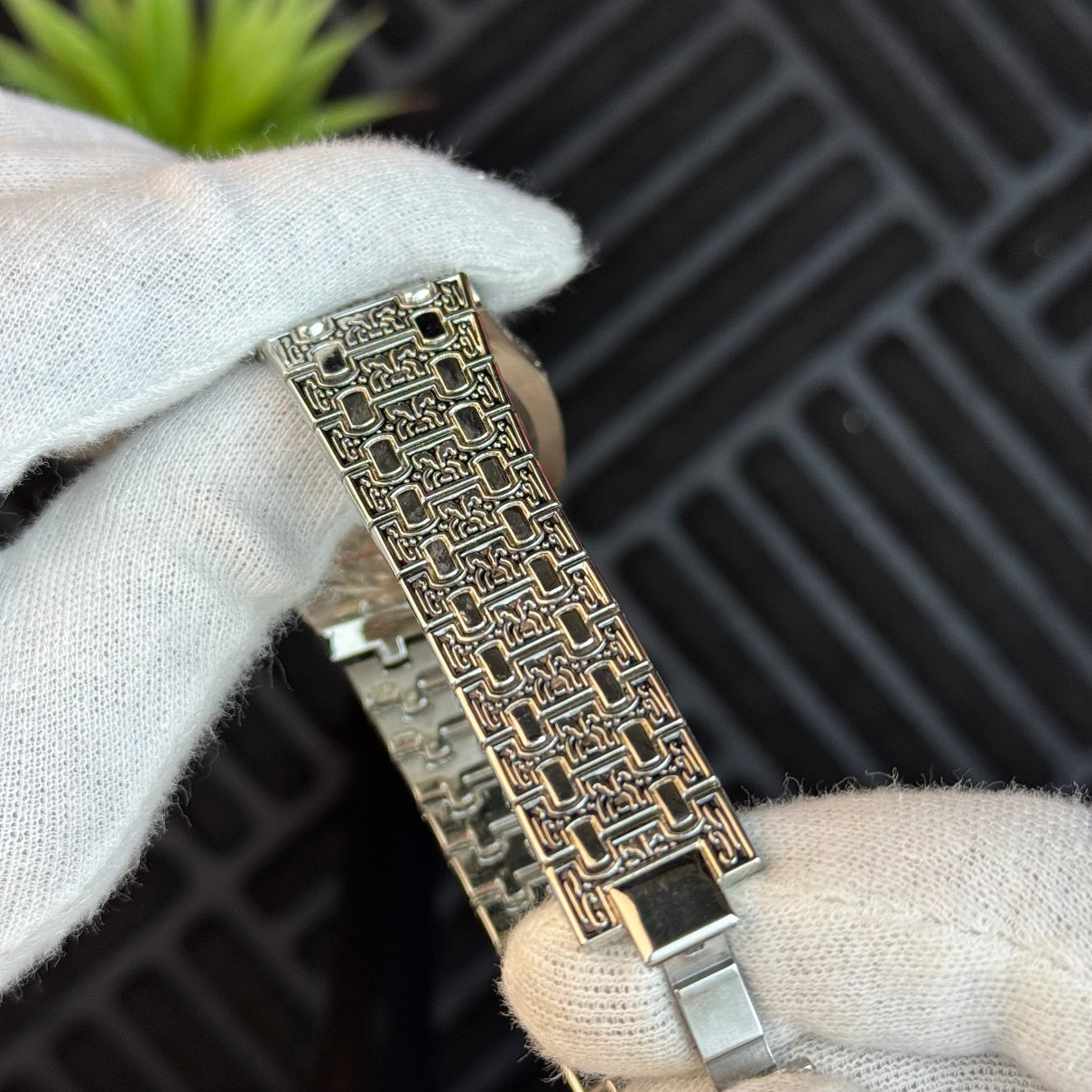 AP Engraved luxury watch