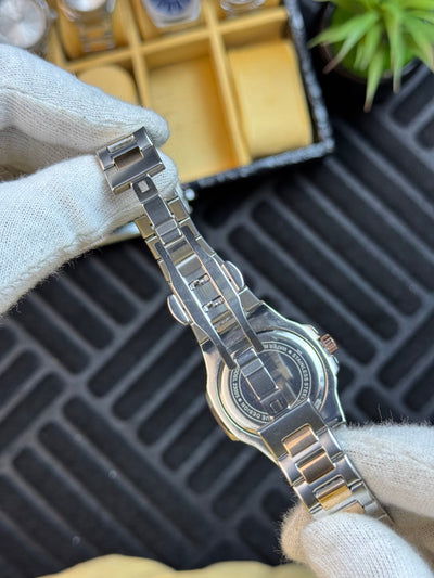 Patek Philippe – Nautilus - White