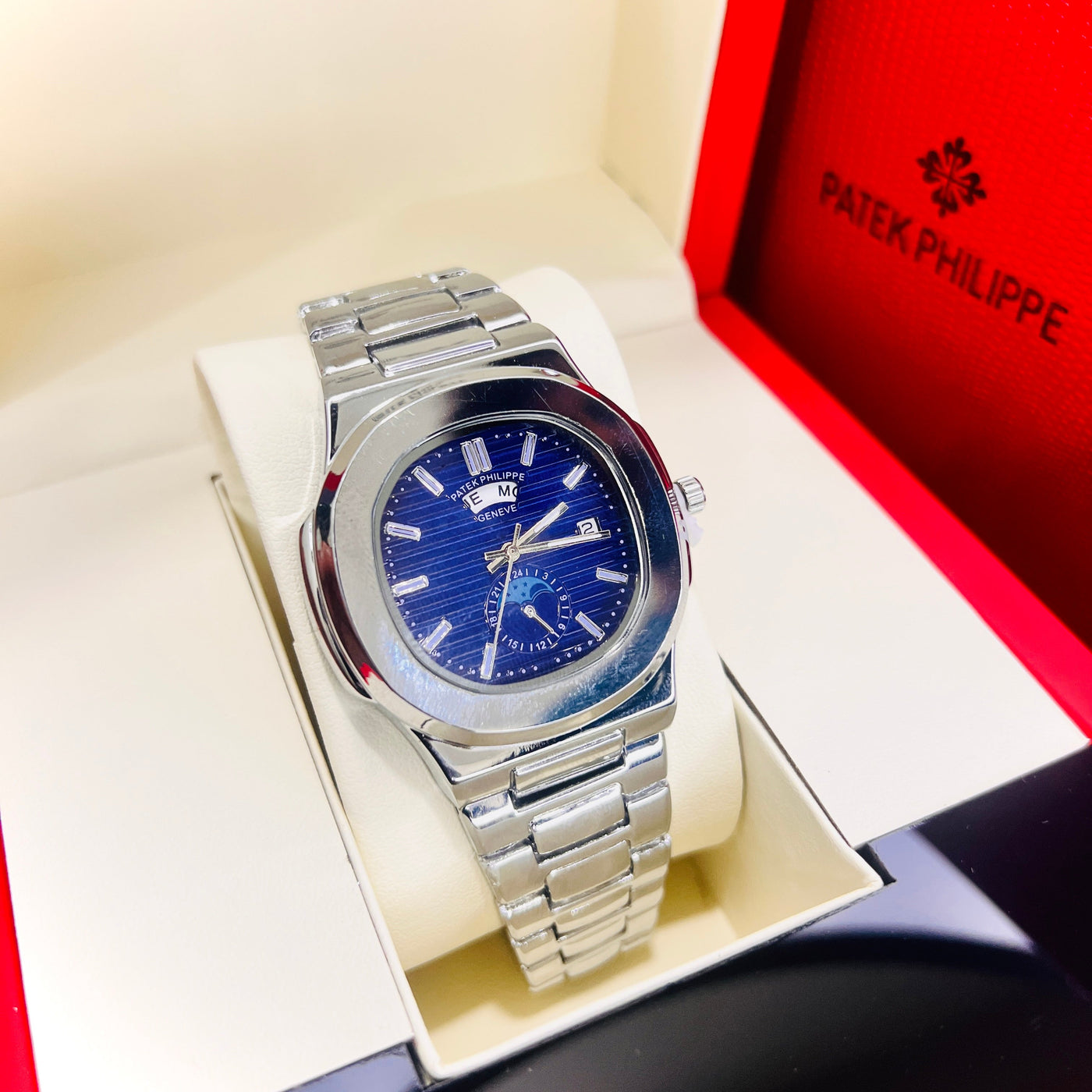 Patek Philippe – Nautilus - Moon Phases - Blue