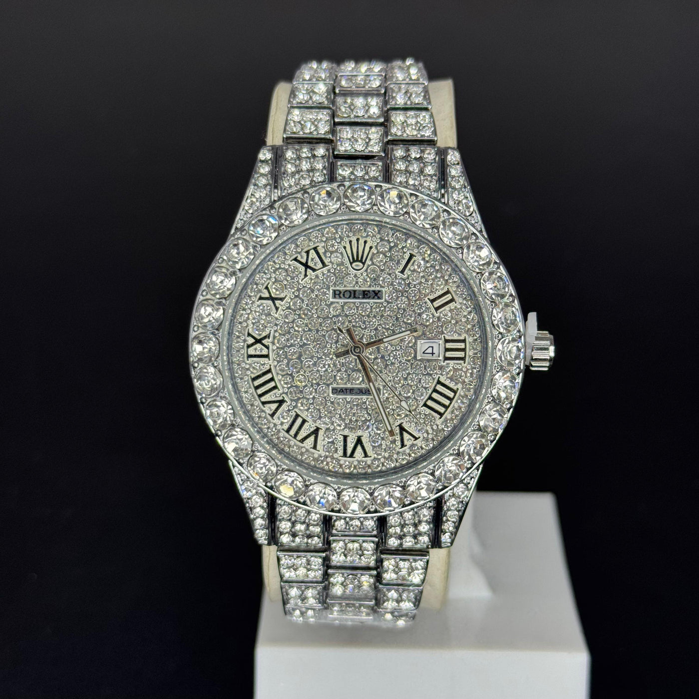 Rolex ICEDOUT date (HIGH GRADE)
