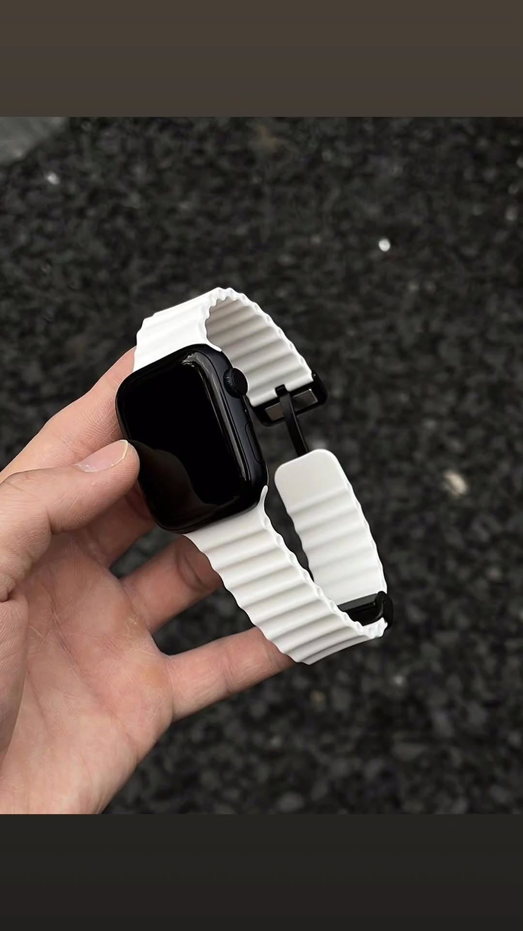 Apple logo watch series 9 with Ocean Buckle Strap