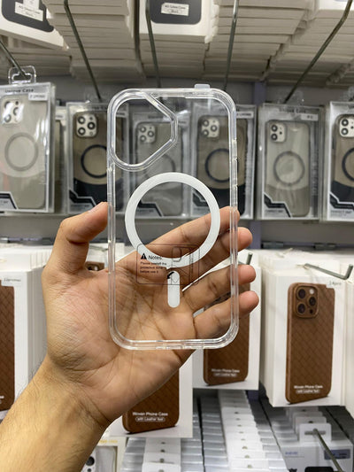 Original Spigen MagSafe Clear Case