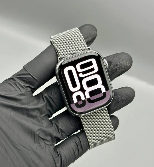 Smartwatch Series 10 with free blue nylon straps