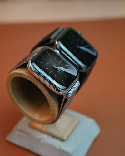 Apple Logo Series 10 Gold (Magnetic Chain + Free Silicone Straps)