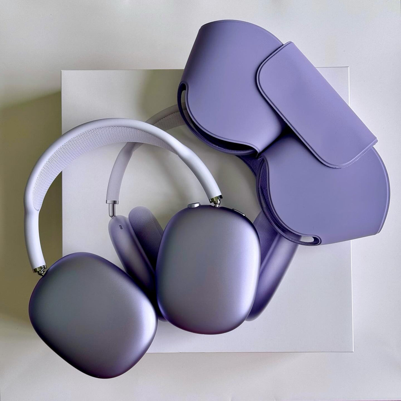 AirPods Max Purple